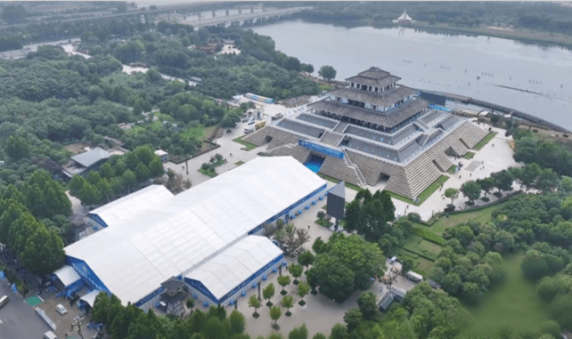 鹤壁中原文博会引入创新篷房解决方案，打造安.全高.效临时展馆